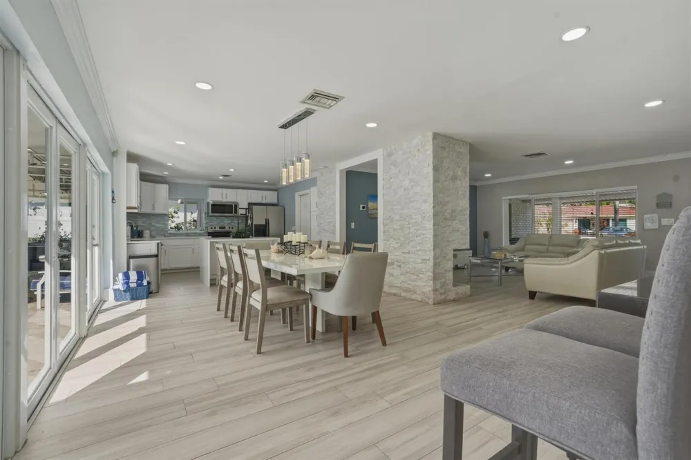 3036 NE 19 STREET Fort Lauderdale, FL 33305