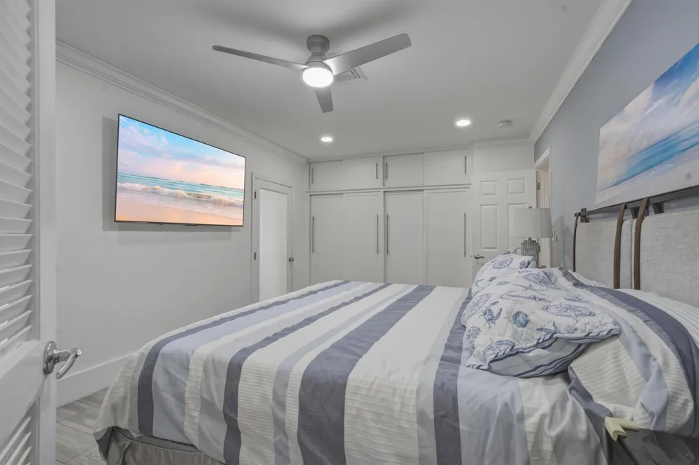3036 NE 19 STREET Fort Lauderdale, FL 33305