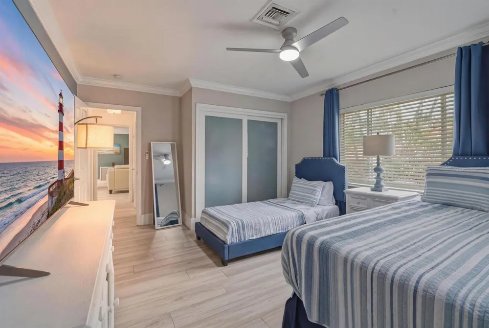3036 NE 19 STREET Fort Lauderdale, FL 33305