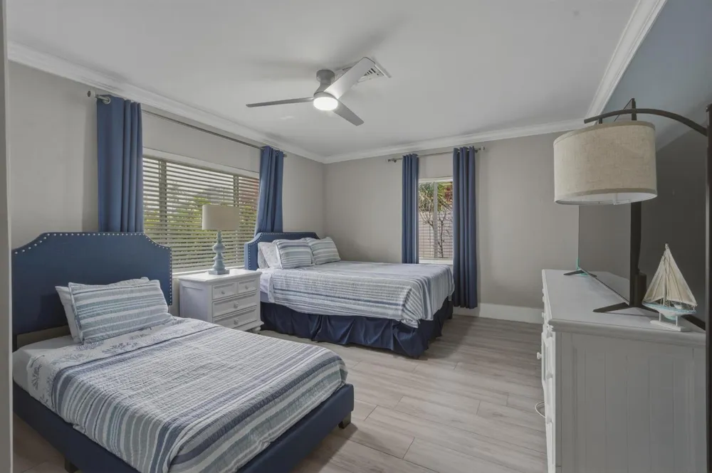 3036 NE 19 STREET Fort Lauderdale, FL 33305