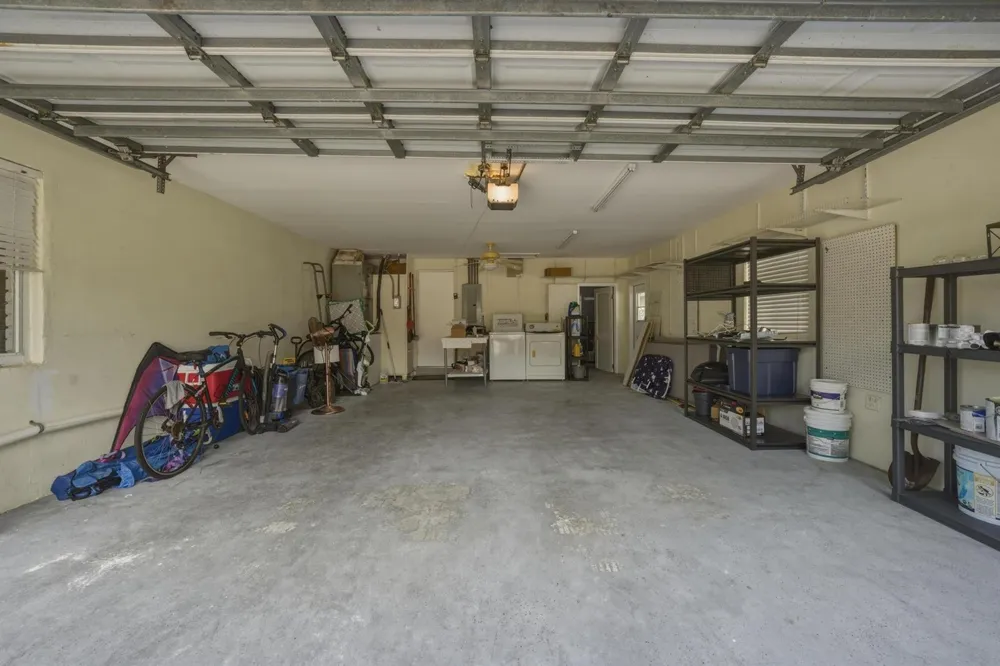 3036 NE 19 STREET Fort Lauderdale, FL 33305