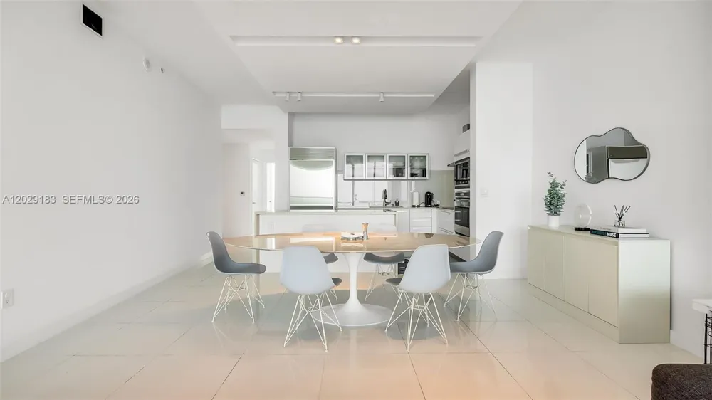 2020 Bayshore Dr #2603 Miami, FL 33137