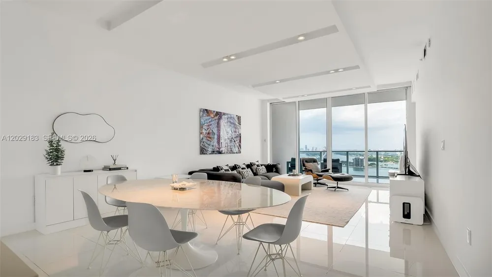 2020 Bayshore Dr #2603 Miami, FL 33137