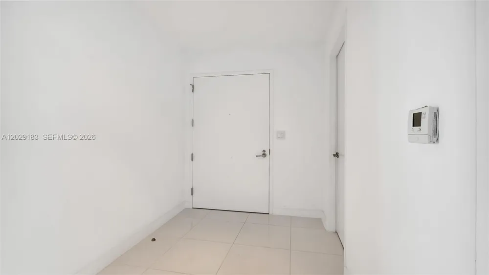 2020 Bayshore Dr #2603 Miami, FL 33137