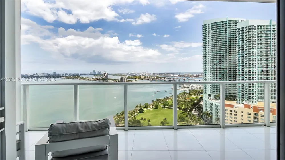 2020 Bayshore Dr #2603 Miami, FL 33137