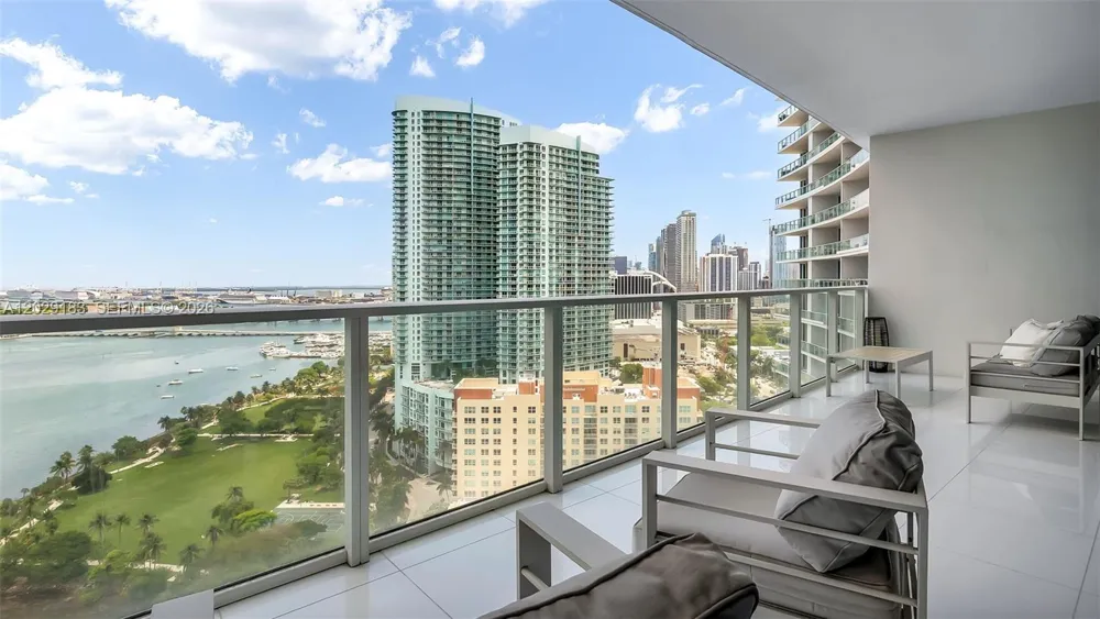 2020 Bayshore Dr #2603 Miami, FL 33137