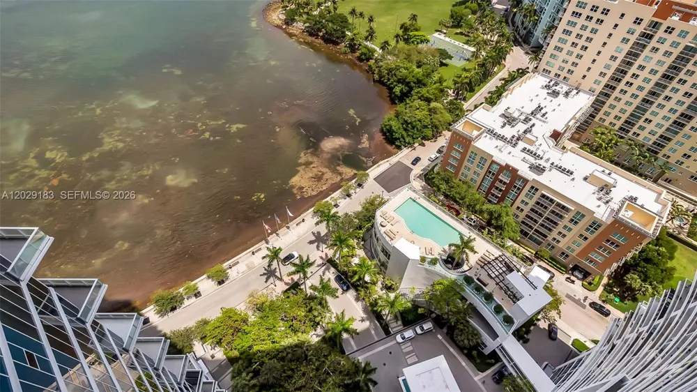 2020 Bayshore Dr #2603 Miami, FL 33137