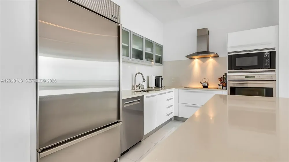 2020 Bayshore Dr #2603 Miami, FL 33137