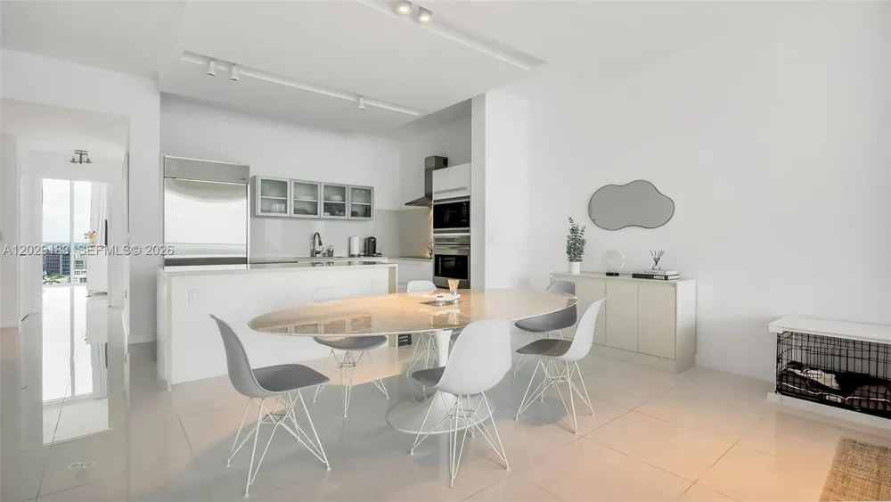 2020 Bayshore Dr #2603 Miami, FL 33137
