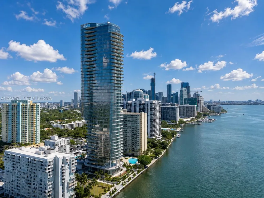 175 SE 25th rd #1503 Miami, FL 33129