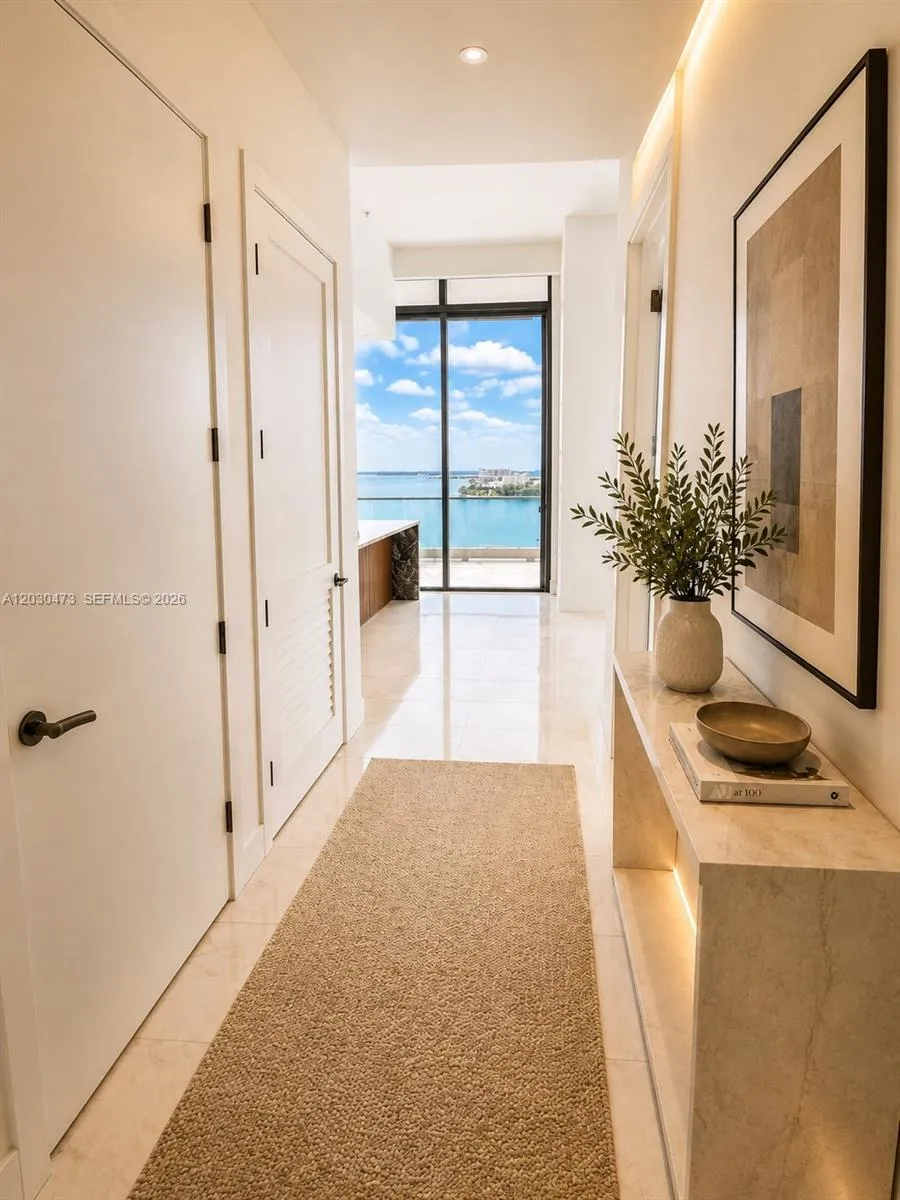 175 SE 25th rd #1503 Miami, FL 33129