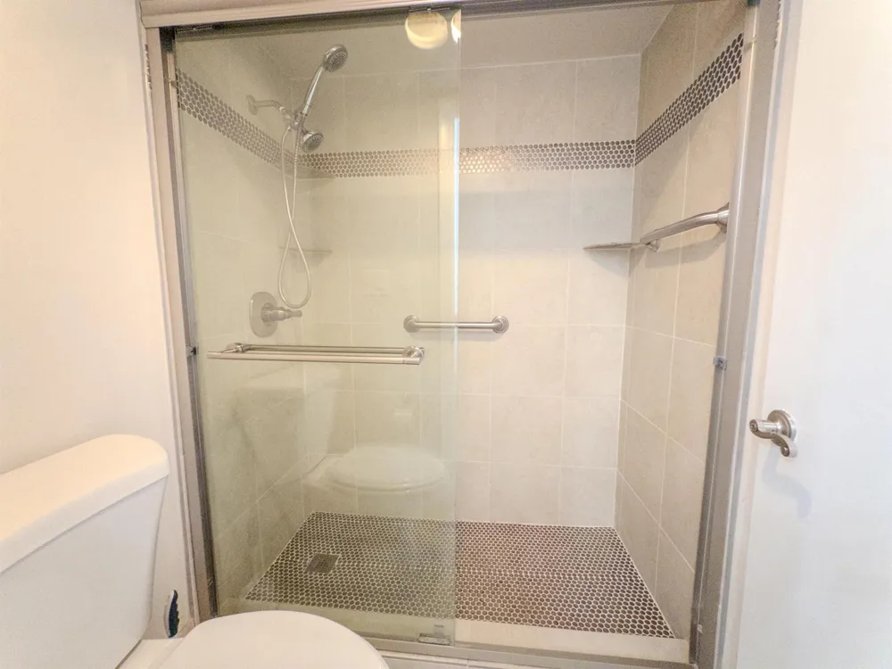 2800 46th #A502 Hollywood, FL 33021