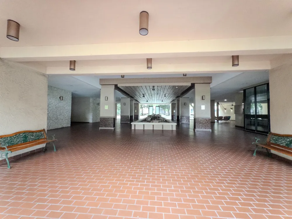 2800 46th #A502 Hollywood, FL 33021