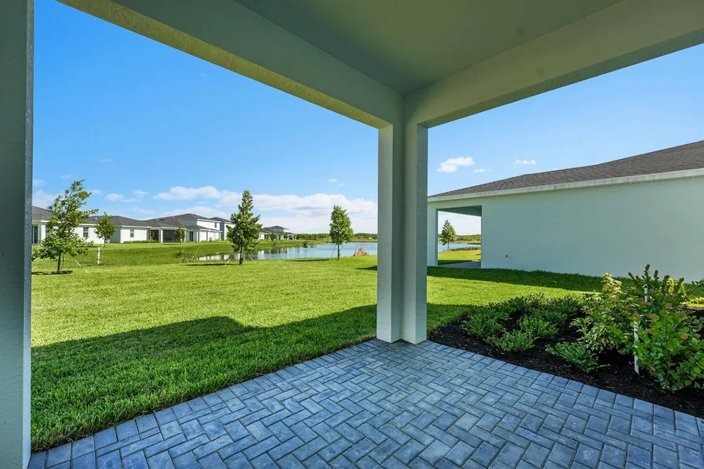 3492 Cedar Grove Drive Fort Pierce, FL 34946