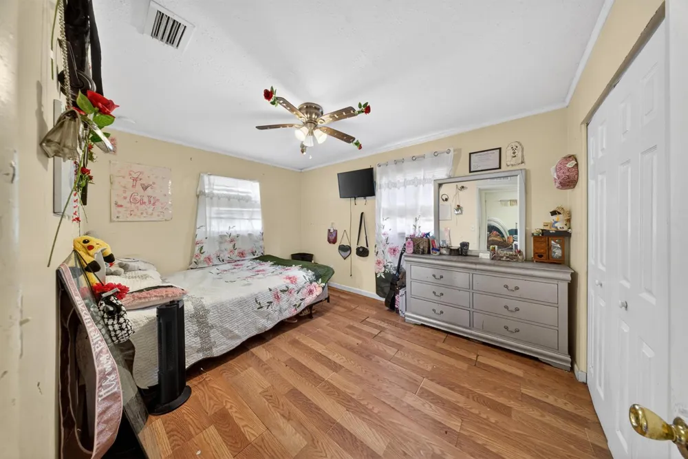 2805 Brantley Road Fort Pierce, FL 34981