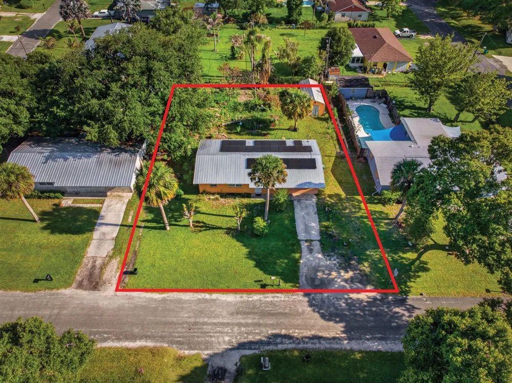 2805 Brantley Road Fort Pierce, FL 34981