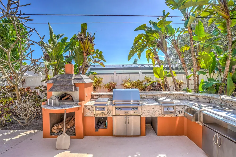 1191 Emerald Drive Singer Island, FL 33404