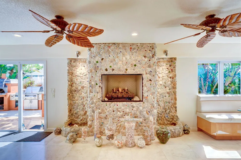 1191 Emerald Drive Singer Island, FL 33404