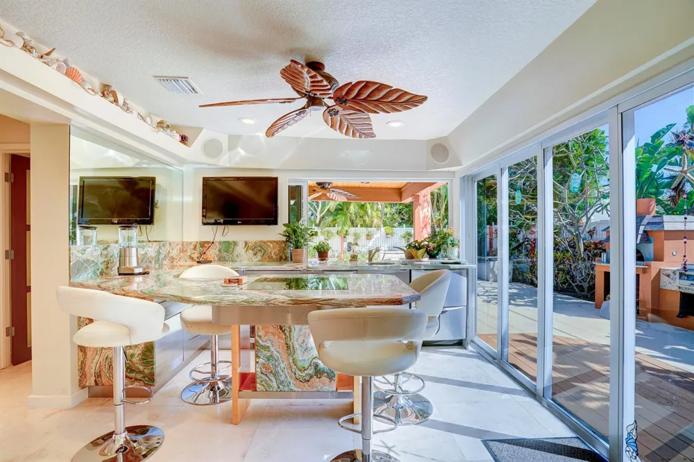 1191 Emerald Drive Singer Island, FL 33404