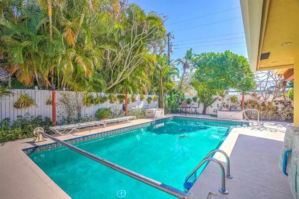 1191 Emerald Drive Singer Island, FL 33404