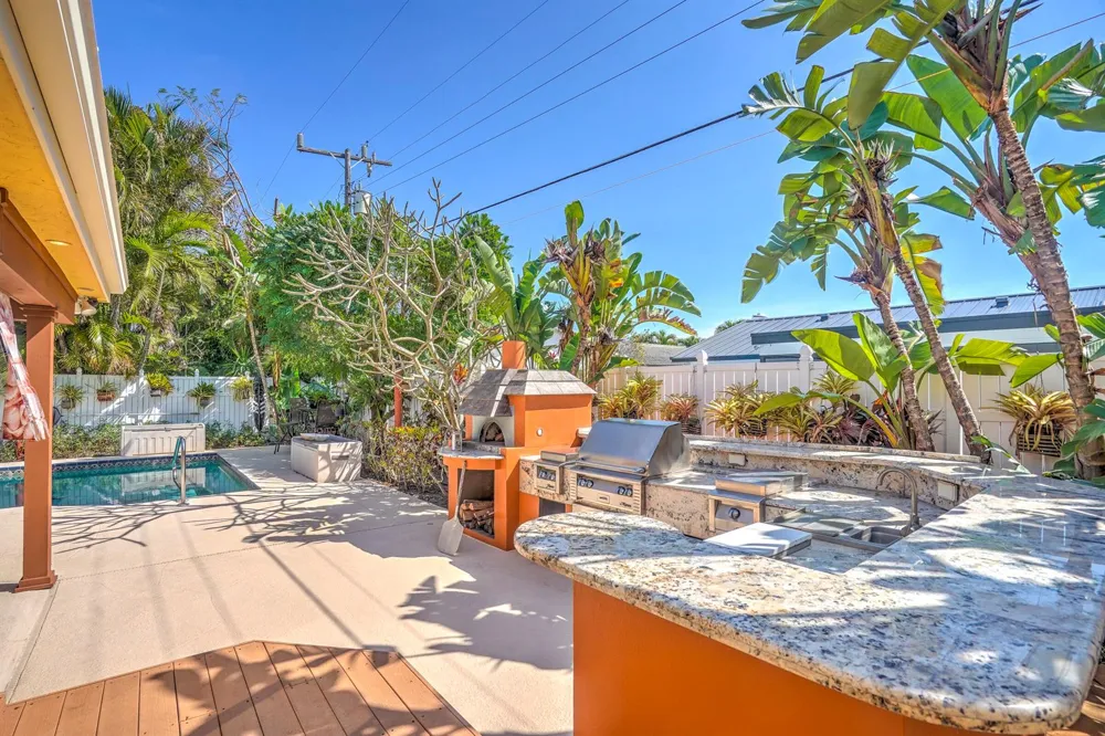 1191 Emerald Drive Singer Island, FL 33404