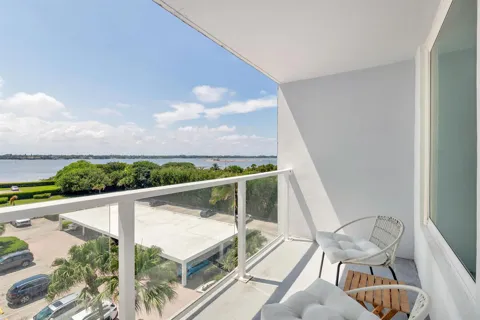 3450 S Ocean Boulevard #4270