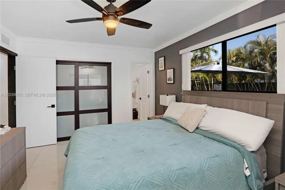 6751 SW 13th St Miami, FL 33144