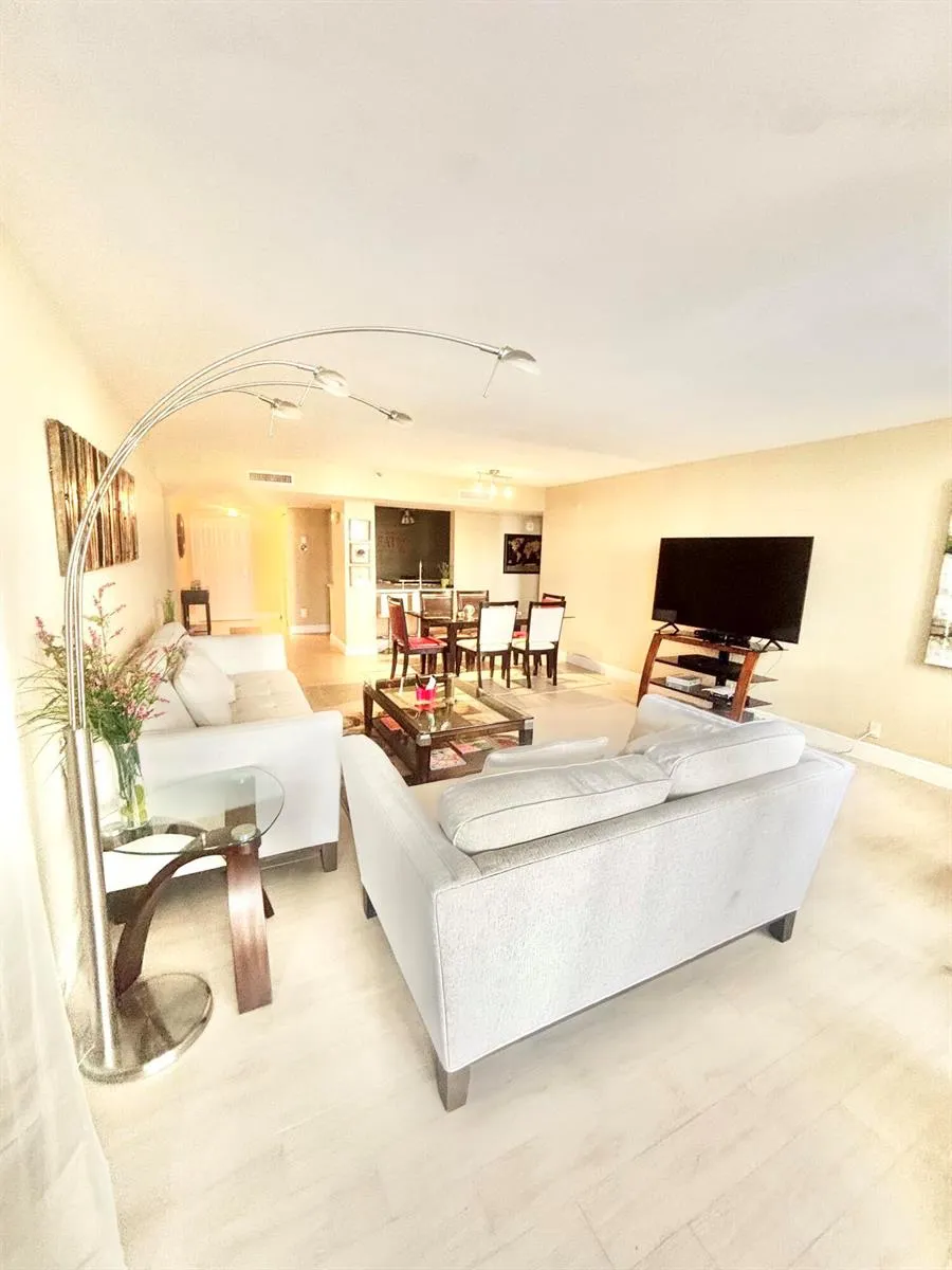 3400 S Ocean Boulevard E #3l Highland Beach, FL 33487