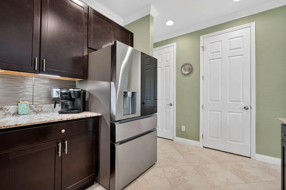 615 SW Glen Crest Way Stuart, FL 34997