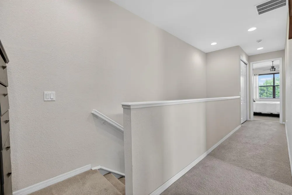 615 SW Glen Crest Way Stuart, FL 34997