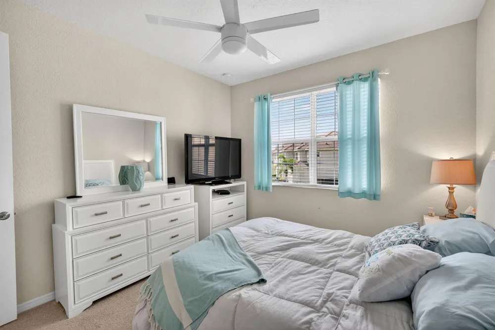 615 SW Glen Crest Way Stuart, FL 34997