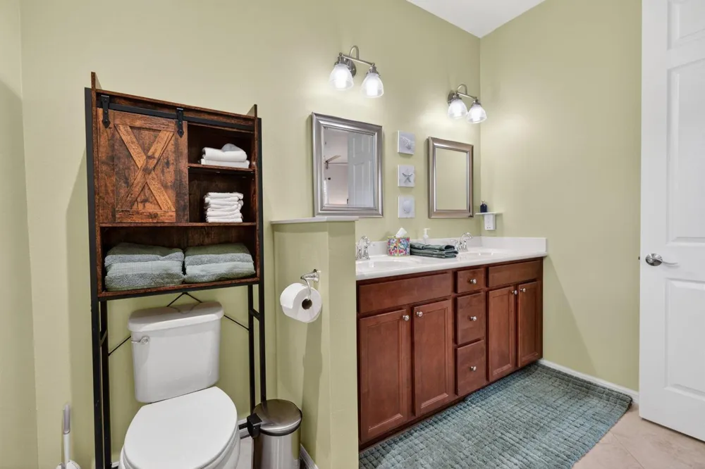 615 SW Glen Crest Way Stuart, FL 34997