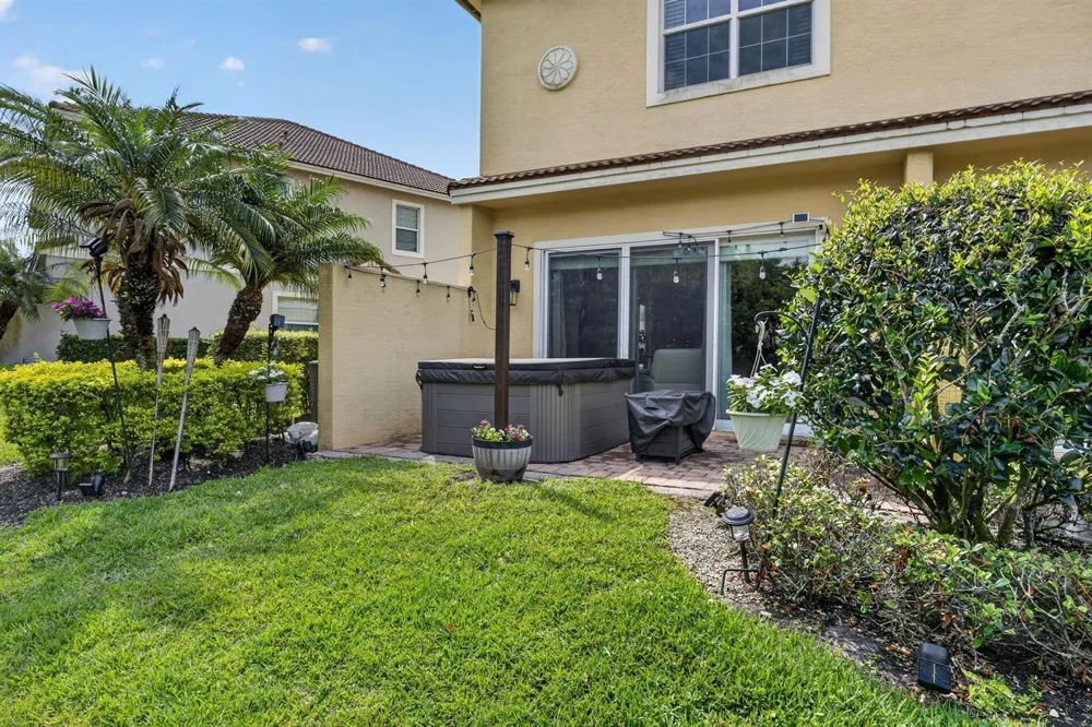 615 SW Glen Crest Way Stuart, FL 34997