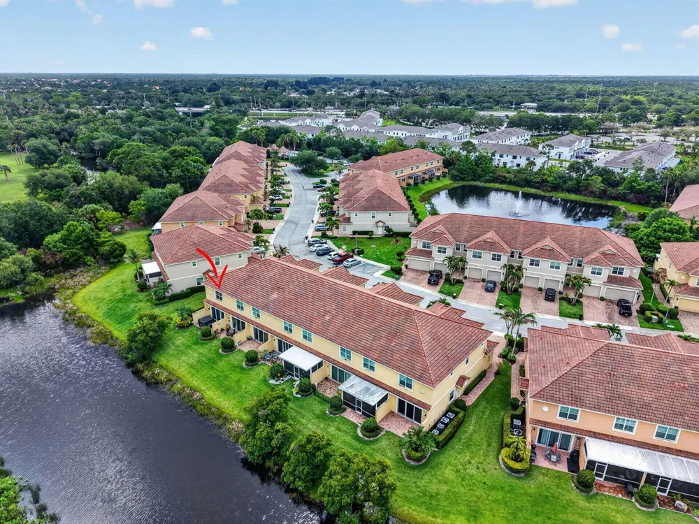 615 SW Glen Crest Way Stuart, FL 34997