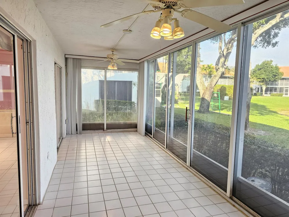 9963 Seacrest Circle #101 Boynton Beach, FL 33437