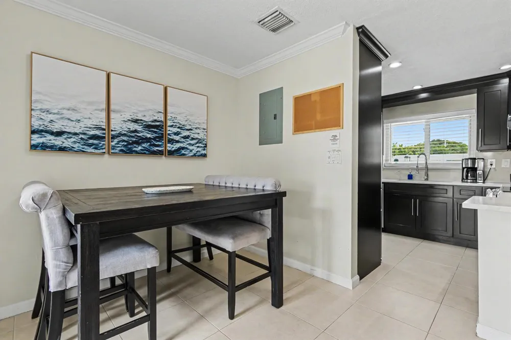 2770 NE 53rd Street Lighthouse Point, FL 33064