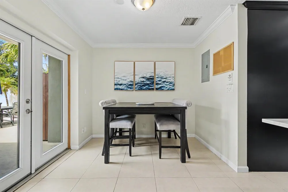 2770 NE 53rd Street Lighthouse Point, FL 33064