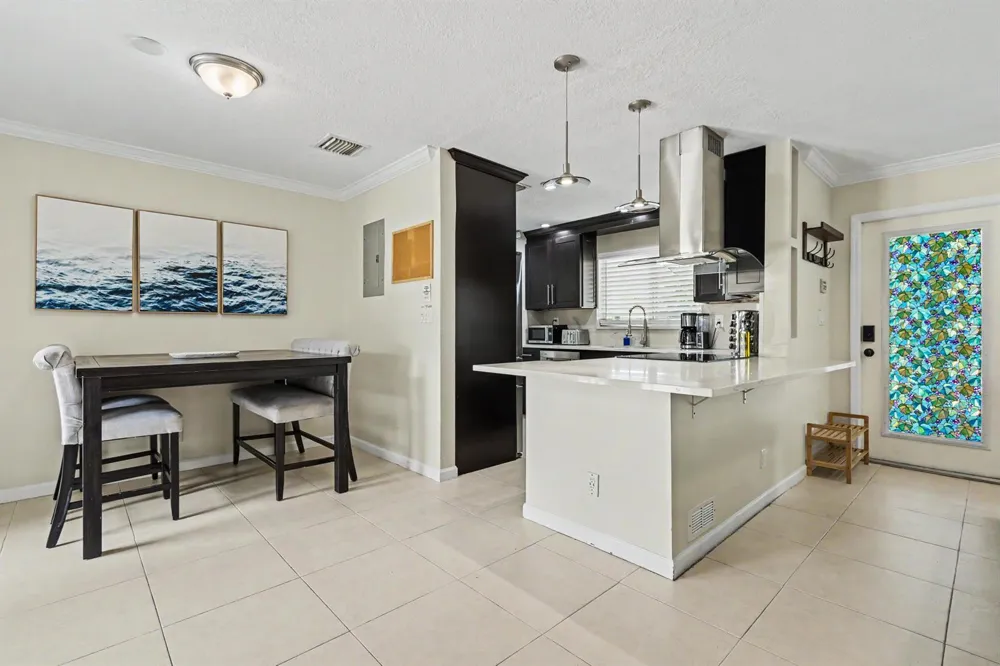 2770 NE 53rd Street Lighthouse Point, FL 33064