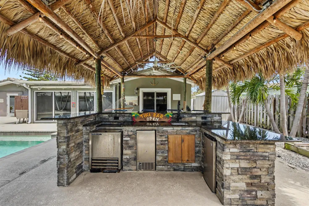 2770 NE 53rd Street Lighthouse Point, FL 33064