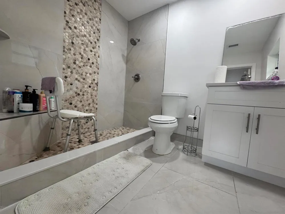 589 Cashiers Drive West Palm Beach, FL 33413