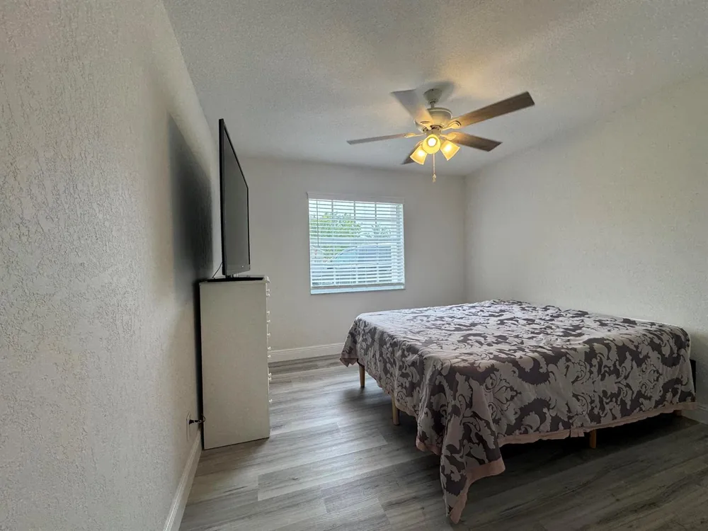 589 Cashiers Drive West Palm Beach, FL 33413