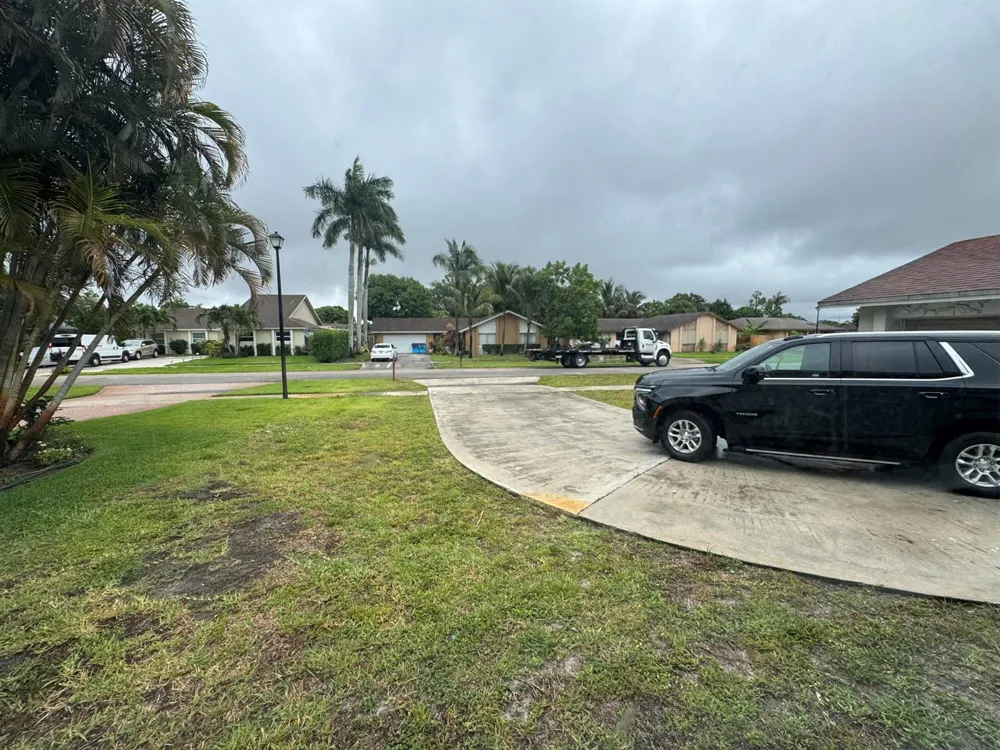 589 Cashiers Drive West Palm Beach, FL 33413