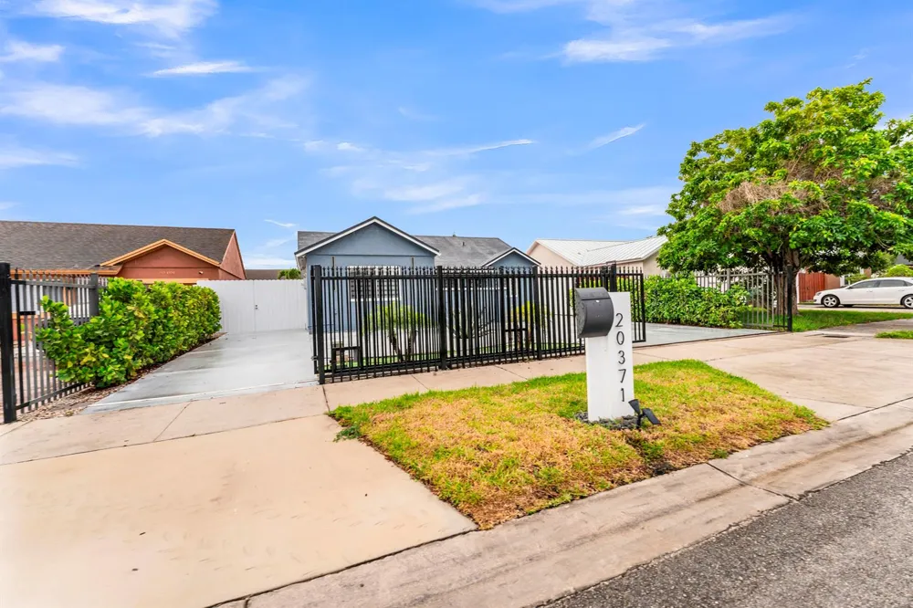 20371 NW 32nd Court Miami Gardens, FL 33056