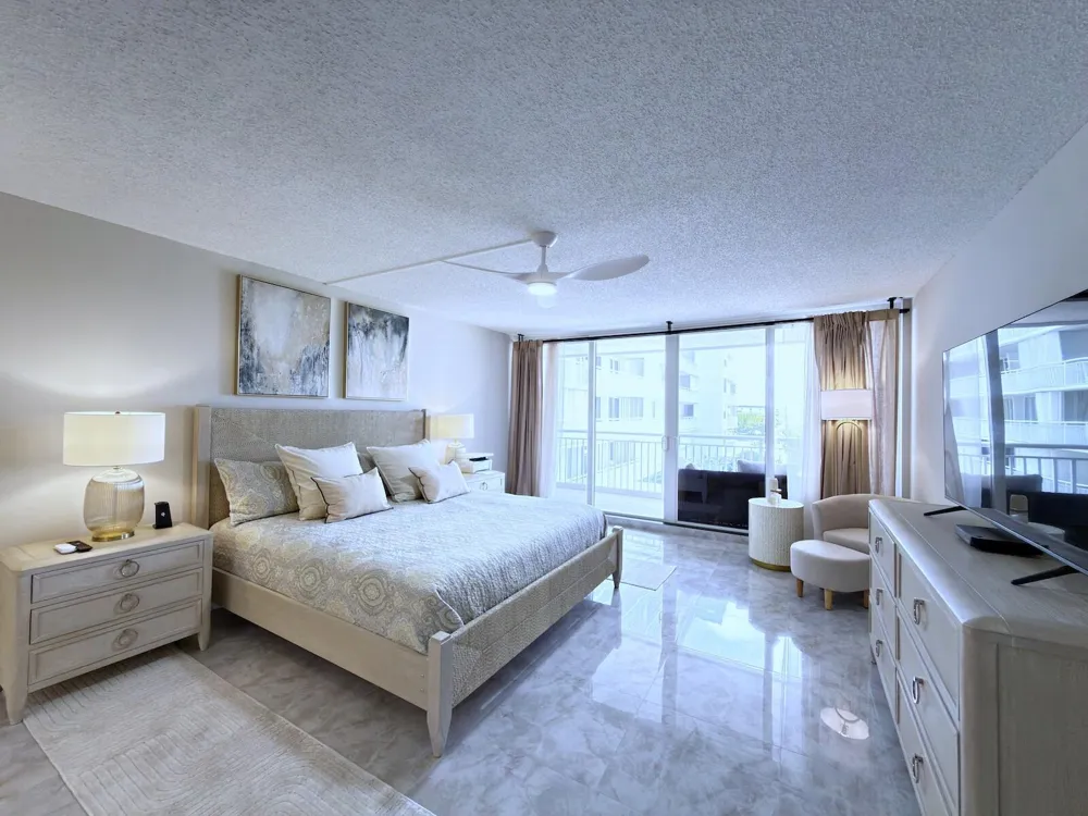 3546 S Ocean Boulevard #316 South Palm Beach, FL 33480