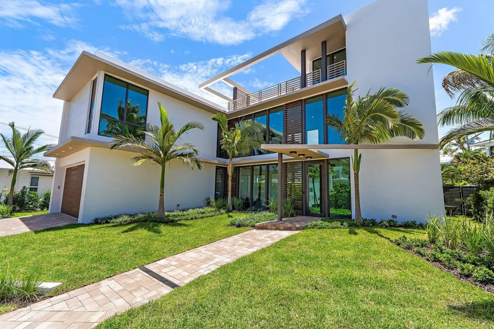 390 Jupiter Lane Juno Beach, FL 33408