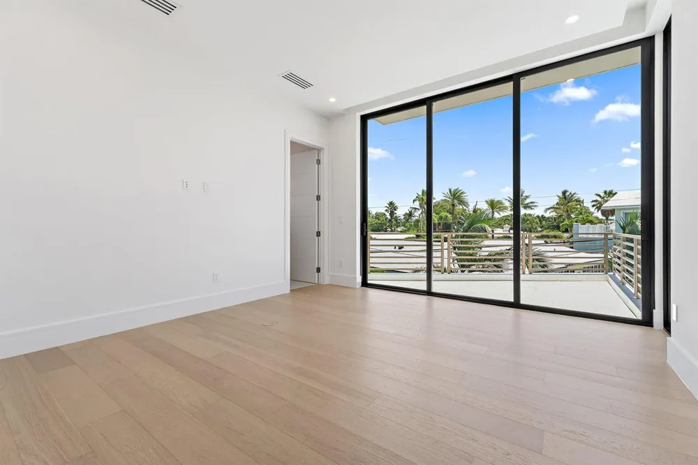 390 Jupiter Lane Juno Beach, FL 33408