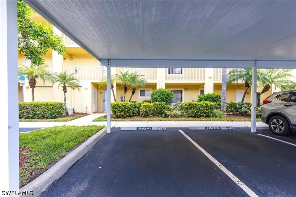 Key Royal Circle #1036 Naples, FL 34119