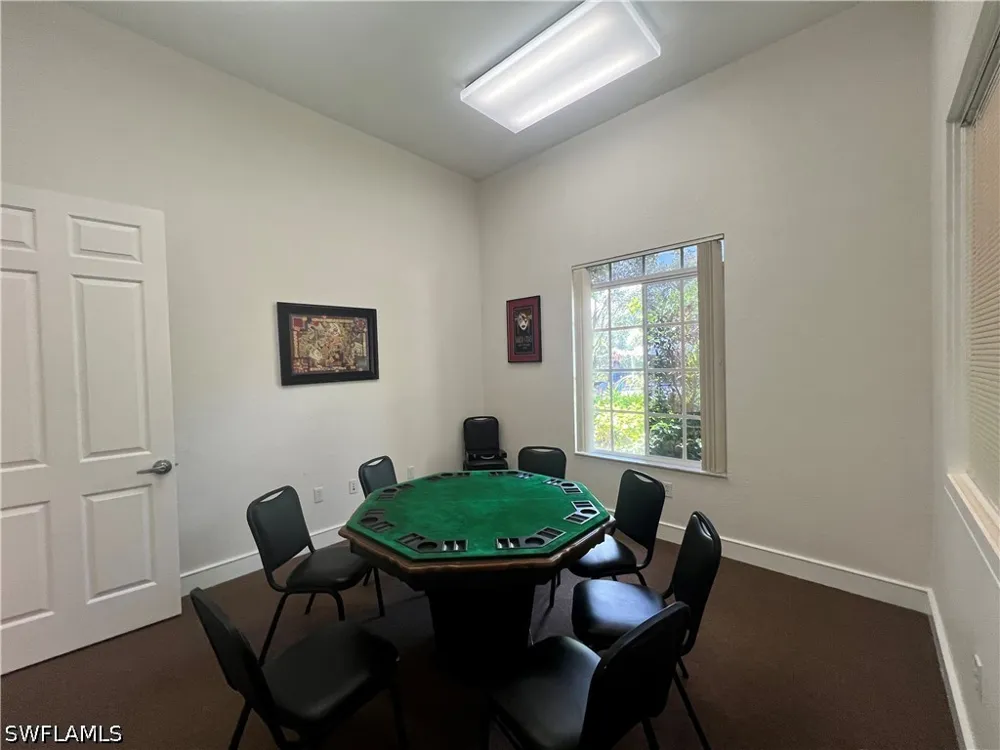 Key Royal Circle #1036 Naples, FL 34119