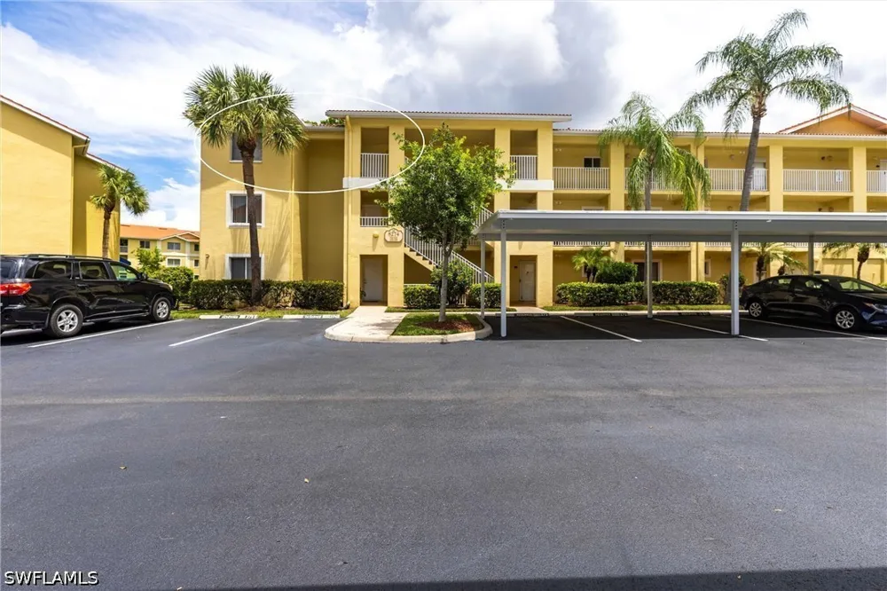 Key Royal Circle #1036 Naples, FL 34119