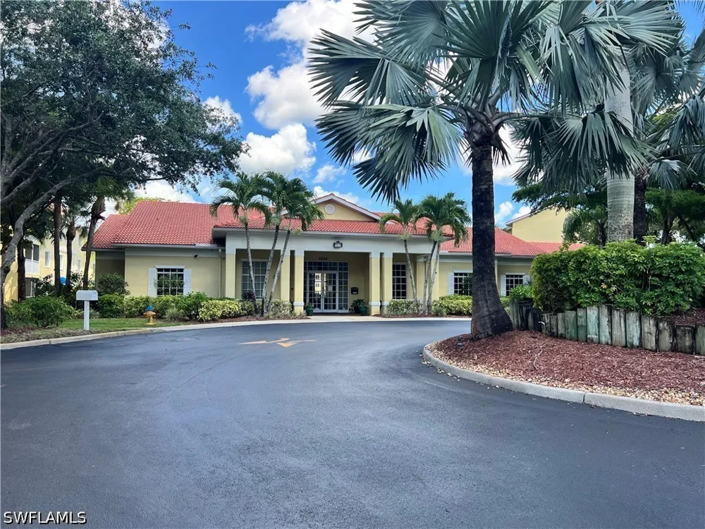Key Royal Circle #1036 Naples, FL 34119